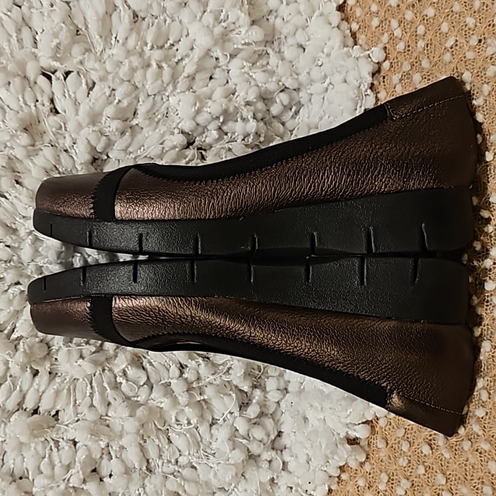 Clarks Slip-on Shoes - Picture 8 of 15